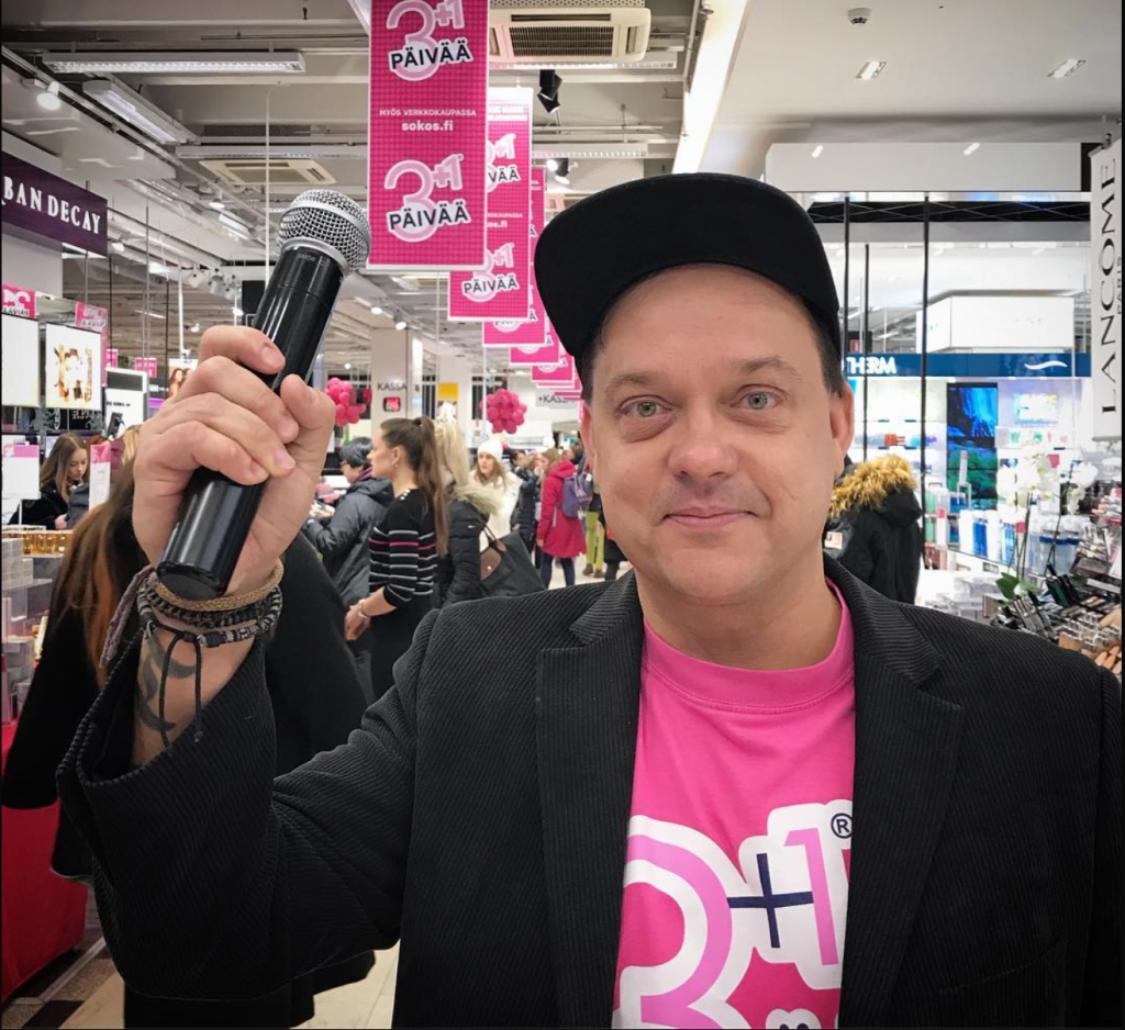 Juontaja Mikko Siltala on juontanut Tampereen Sokoksen 3+1 -päivää -tapahtumaa jo usean vuoden ajan.